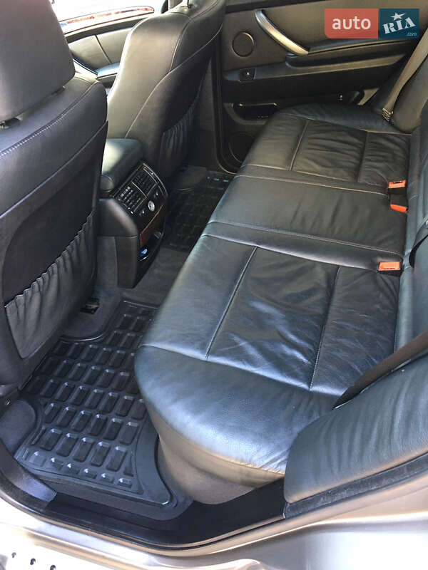 Позашляховик / Кросовер BMW X5 2005 в Тячеві