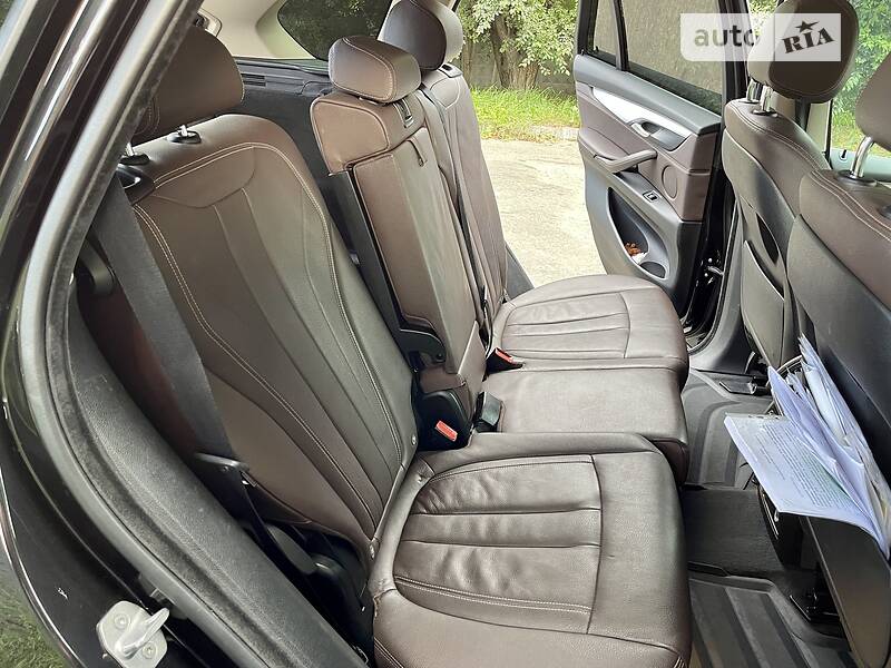 Внедорожник / Кроссовер BMW X5 2016 в Хмельницком