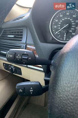 Позашляховик / Кросовер BMW X5 2012 в Львові