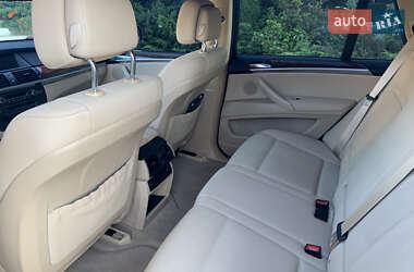 Позашляховик / Кросовер BMW X5 2012 в Львові