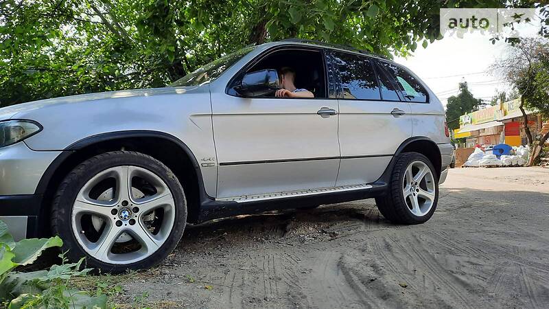 Внедорожник / Кроссовер BMW X5 2004 в Одессе