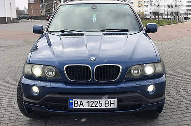 Внедорожник / Кроссовер BMW X5 2000 в Сваляве