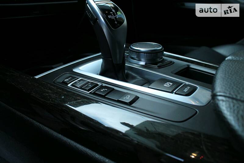 Внедорожник / Кроссовер BMW X5 2018 в Полтаве