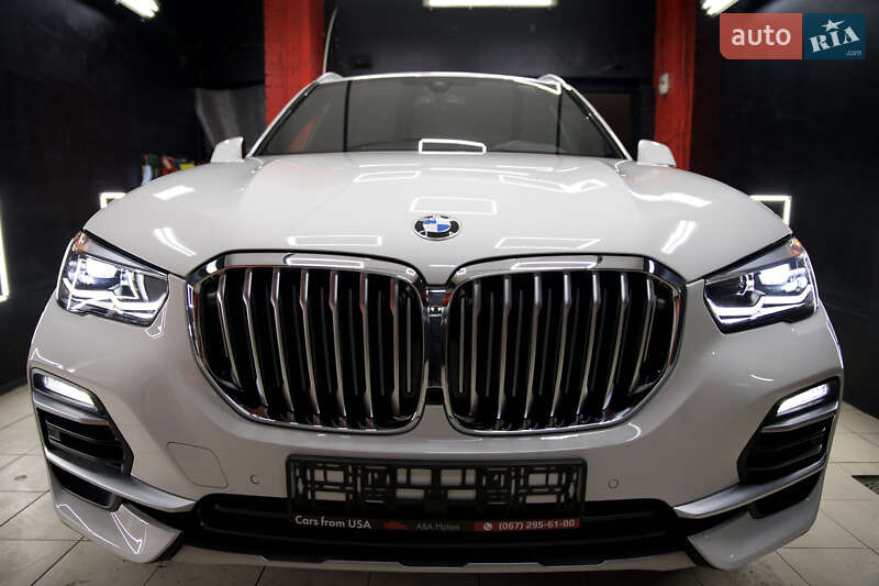 Внедорожник / Кроссовер BMW X5 2018 в 