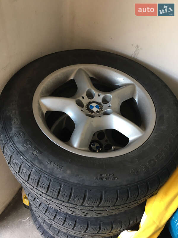 Позашляховик / Кросовер BMW X5 2005 в Тячеві