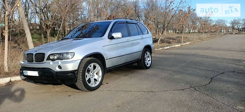 Внедорожник / Кроссовер BMW X5 2001 в Николаеве