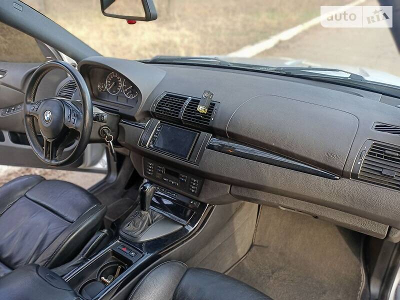 Внедорожник / Кроссовер BMW X5 2001 в Николаеве