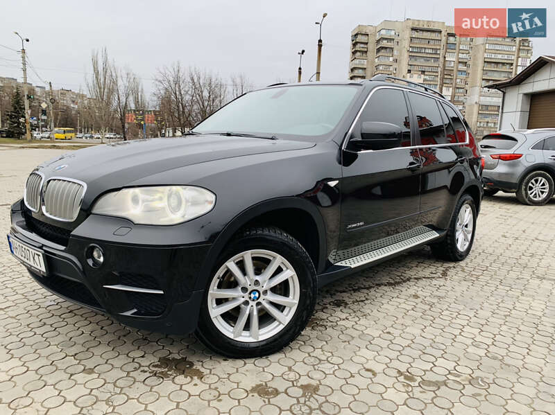 Позашляховик / Кросовер BMW X5 2013 в Львові