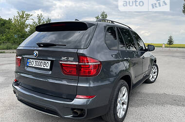 Седан BMW X5 2011 в Тернополе