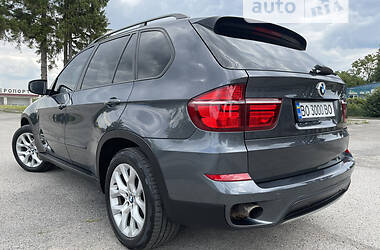 Седан BMW X5 2011 в Тернополе