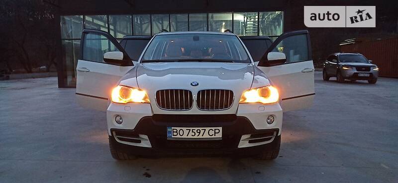 Внедорожник / Кроссовер BMW X5 2010 в Теребовле