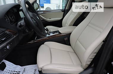 Позашляховик / Кросовер BMW X5 2012 в 
