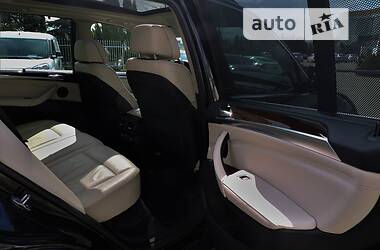 Позашляховик / Кросовер BMW X5 2012 в 