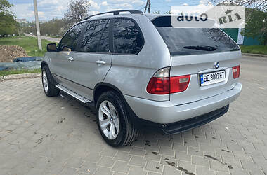 Позашляховик / Кросовер BMW X5 2004 в Миколаєві