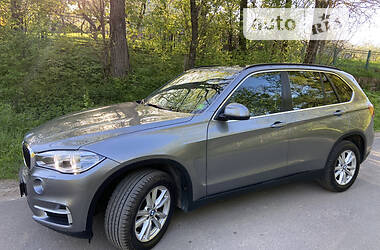 Внедорожник / Кроссовер BMW X5 2015 в Бродах