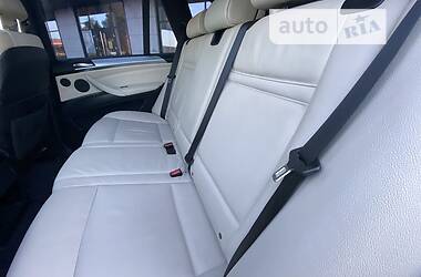 Внедорожник / Кроссовер BMW X5 2011 в Ровно