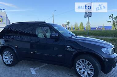 Внедорожник / Кроссовер BMW X5 2011 в Ровно