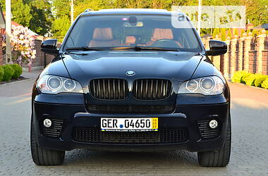 Позашляховик / Кросовер BMW X5 2011 в Рівному