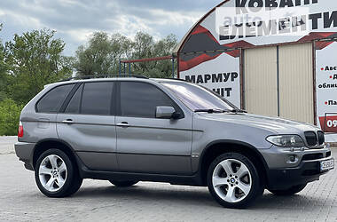 Внедорожник / Кроссовер BMW X5 2004 в 