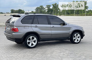 Внедорожник / Кроссовер BMW X5 2004 в 