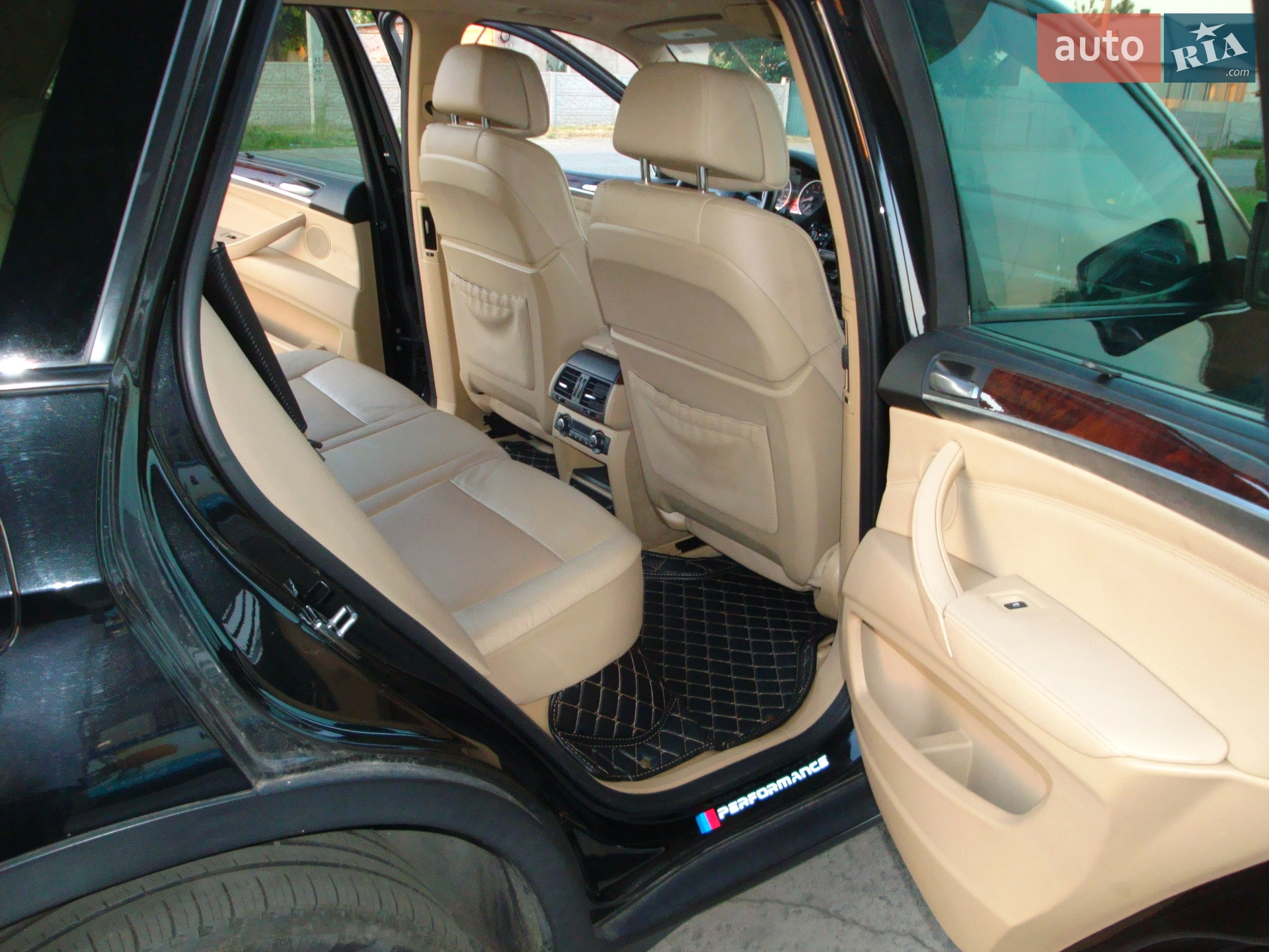 2011 BMW X5 - мініатюра 43