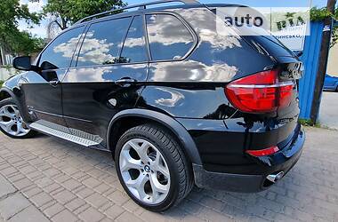 Внедорожник / Кроссовер BMW X5 2011 в Ивано-Франковске