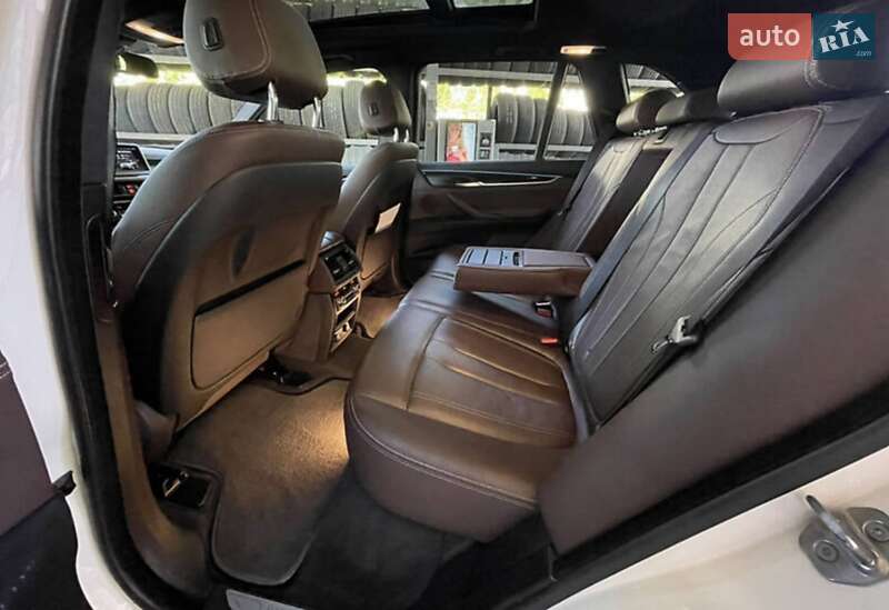 Внедорожник / Кроссовер BMW X5 2018 в Львове