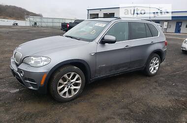 Внедорожник / Кроссовер BMW X5 2013 в Львове