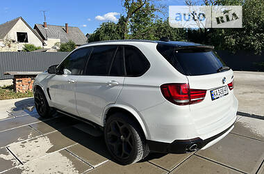 Внедорожник / Кроссовер BMW X5 2014 в Хусте