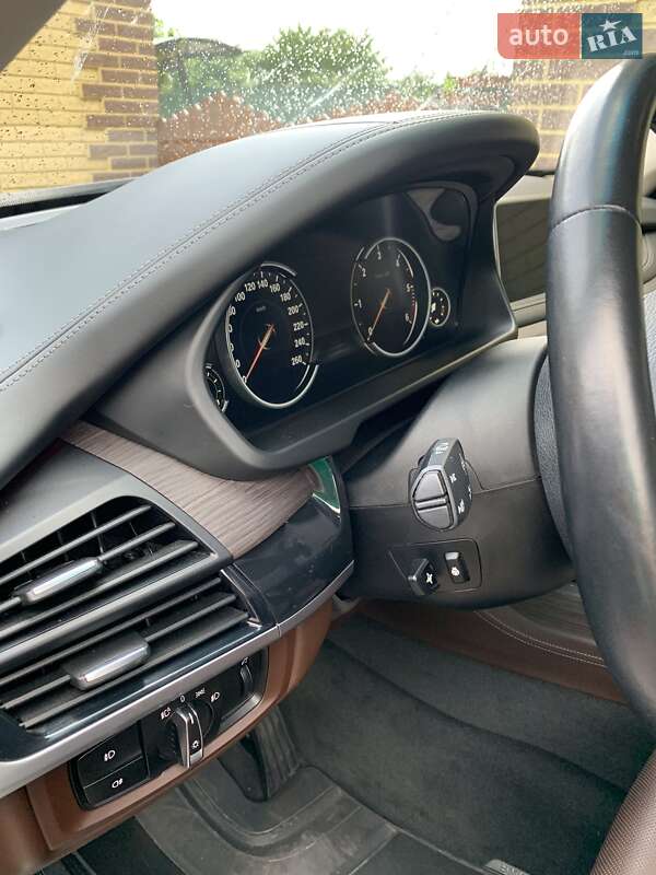 Внедорожник / Кроссовер BMW X5 2014 в Днепре фото 7 Внедорожник / Кроссовер BMW X5 2014 в Днепре