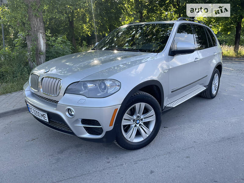 Позашляховик / Кросовер BMW X5 2011 в Львові