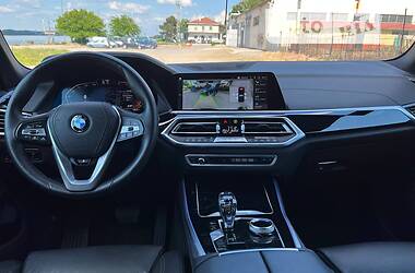Позашляховик / Кросовер BMW X5 2020 в 