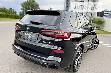 Внедорожник / Кроссовер BMW X5 2021 в Киеве