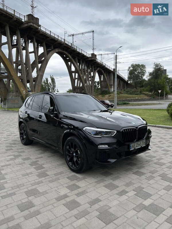 Позашляховик / Кросовер BMW X5 2020 в Дніпрі
