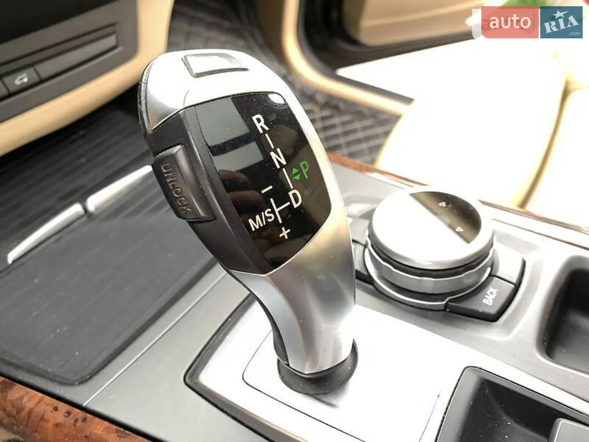 2011 BMW X5 - мініатюра 23