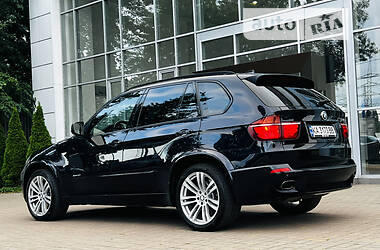 Внедорожник / Кроссовер BMW X5 2010 в Киеве