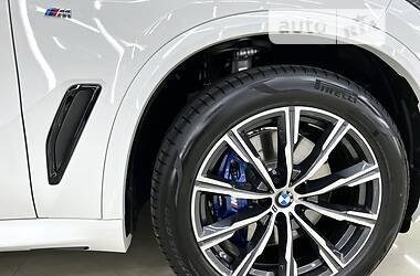 Позашляховик / Кросовер BMW X5 2022 в 