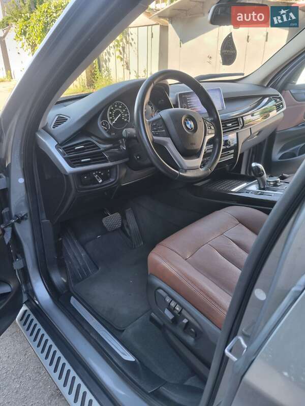 Позашляховик / Кросовер BMW X5 2015 в Черкасах