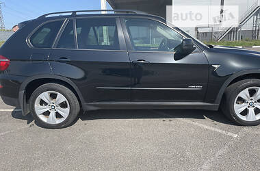 Внедорожник / Кроссовер BMW X5 2010 в Ровно