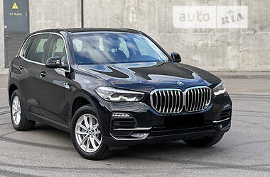 Позашляховик / Кросовер BMW X5 2021 в Києві