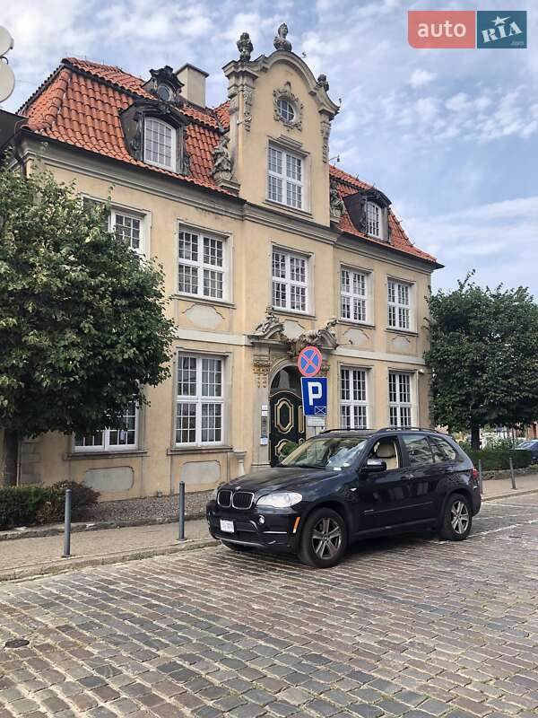 Позашляховик / Кросовер BMW X5 2012 в Києві