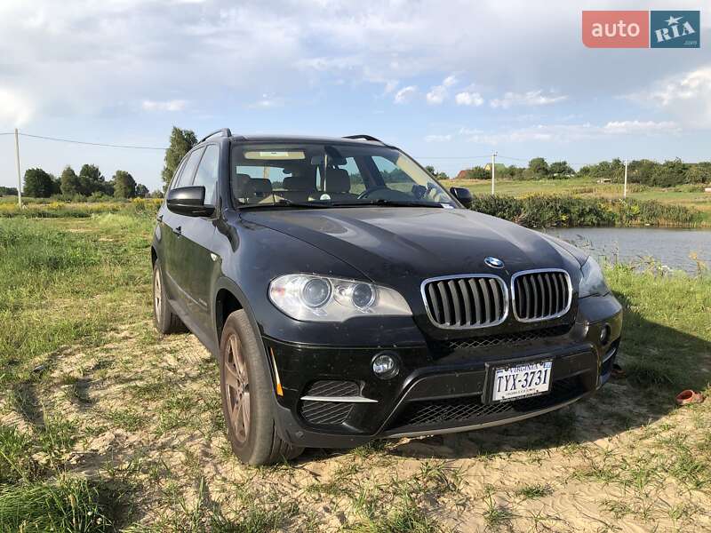 Позашляховик / Кросовер BMW X5 2012 в Києві