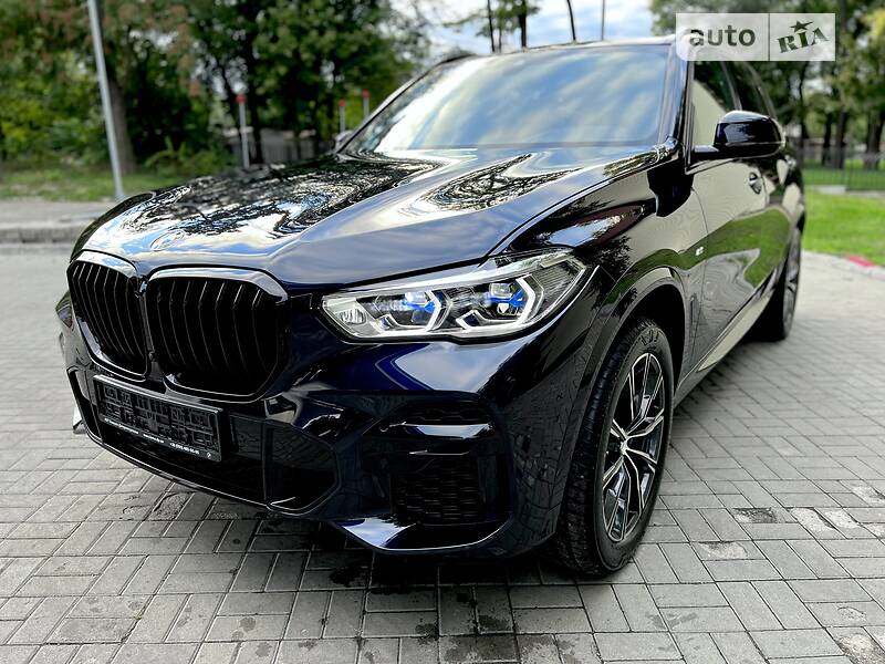 Позашляховик / Кросовер BMW X5 2022 в Дніпрі