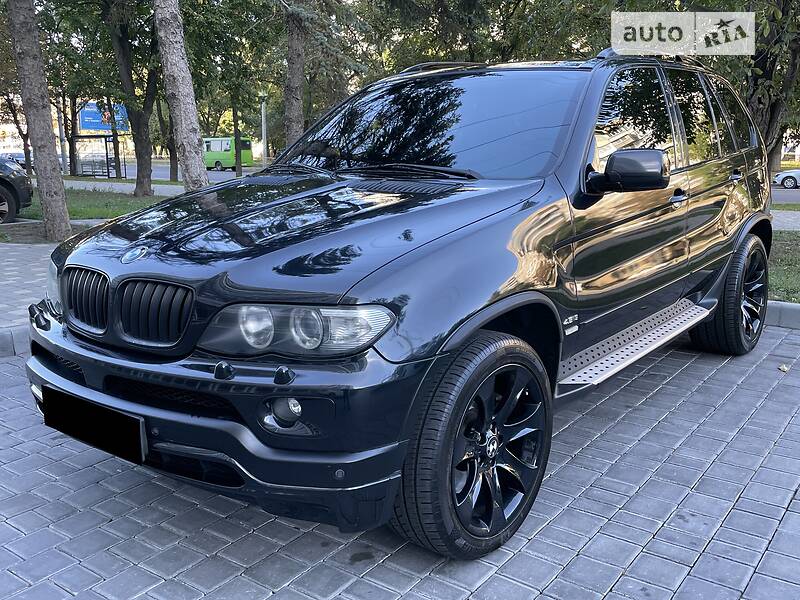 Внедорожник / Кроссовер BMW X5 2004 в 