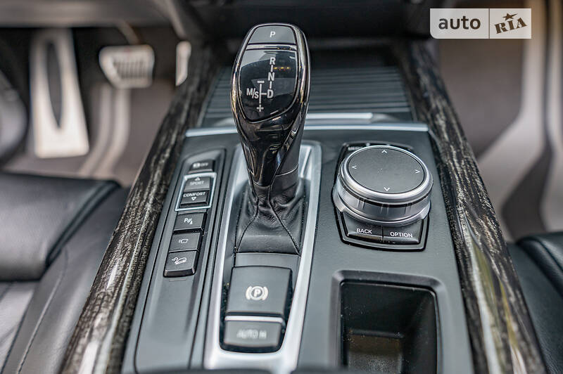 Позашляховик / Кросовер BMW X5 2014 в Києві