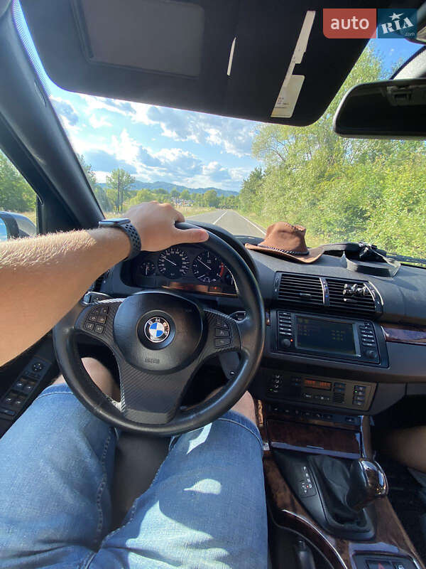 Позашляховик / Кросовер BMW X5 2005 в Тячеві