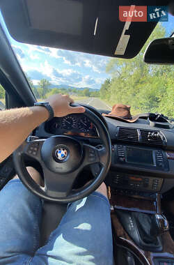 Позашляховик / Кросовер BMW X5 2005 в 