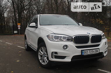 Внедорожник / Кроссовер BMW X5 2016 в Киеве