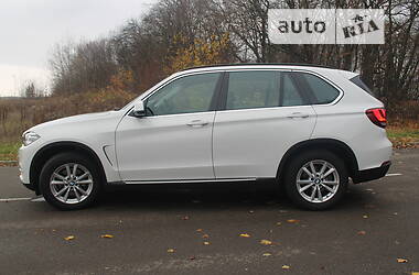 Внедорожник / Кроссовер BMW X5 2016 в Киеве