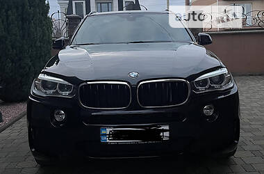 Внедорожник / Кроссовер BMW X5 2014 в Ужгороде